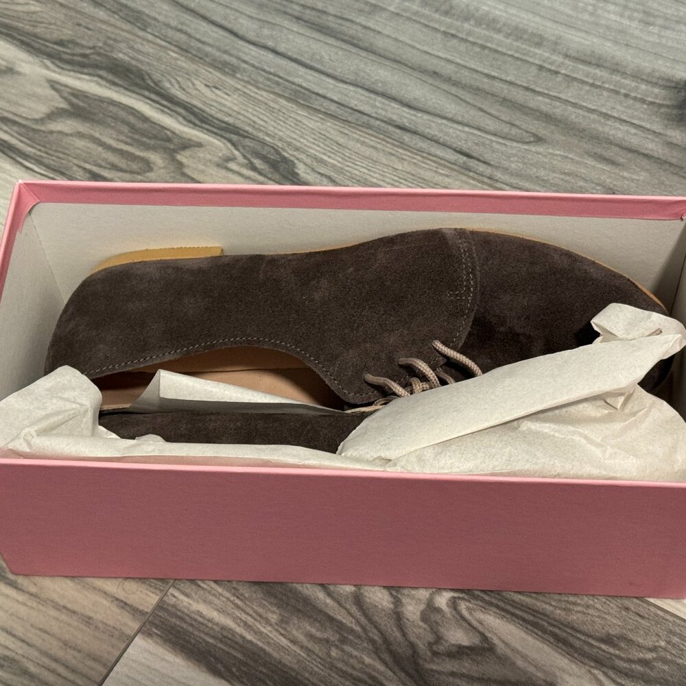 Aelia Soft Suede Lace-Up Oxfords in Taupe Brown – Size EU 39 / US 8.5-9